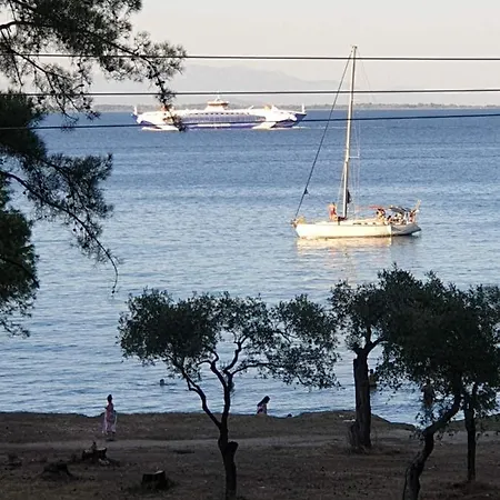 Nisteri Seaside