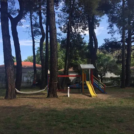 Nisteri Seaside