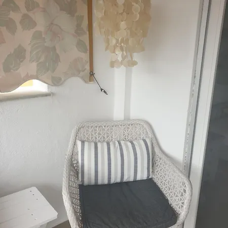 Nisteri Seaside Apartment